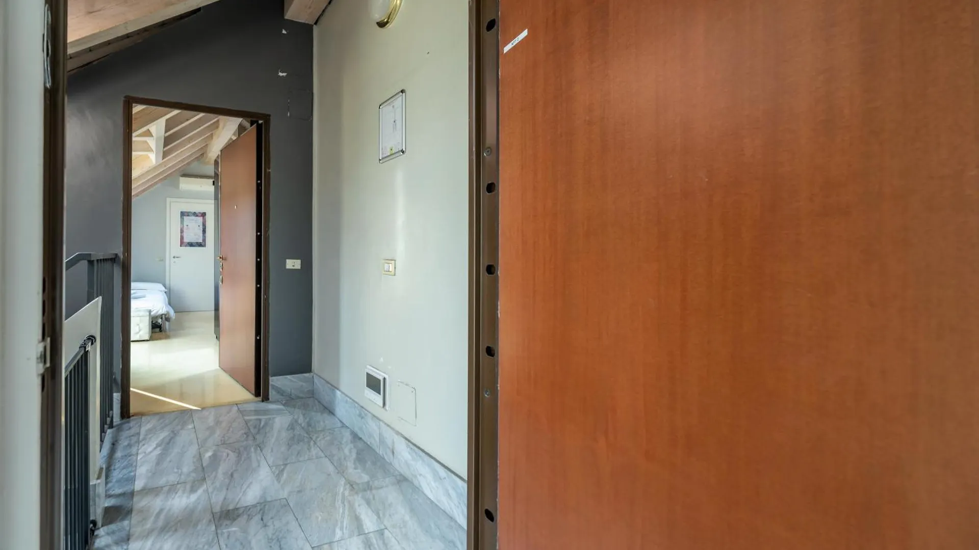Διαμέρισμα Rooftop Corso Como Con Terrazzo Privato Μιλάνο