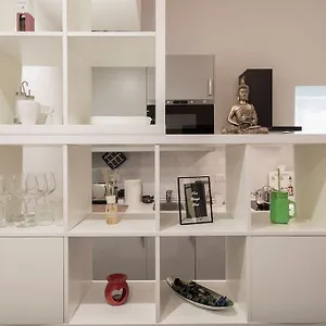 Appartamento Porta Garibaldi White Flat, Milano